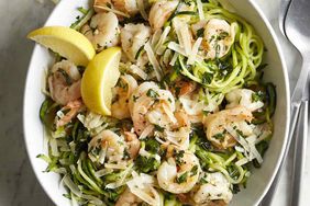 Camarón scampi zoodle
