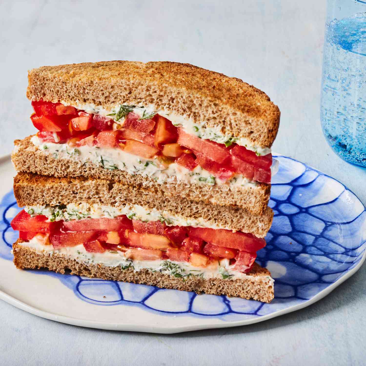 Foto de receta del sándwich de tomate