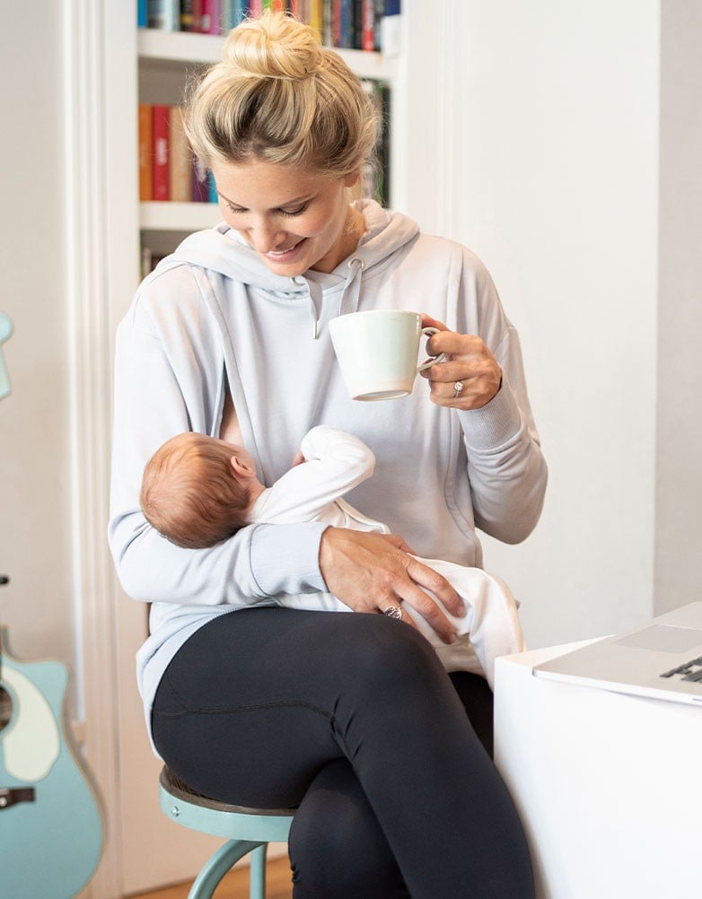 Parker de maternidad y lactancia materna