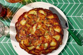 Foto de la receta de pastel de patatas con ajo
