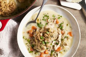 Foto de receta de sopa de pollo y pasta