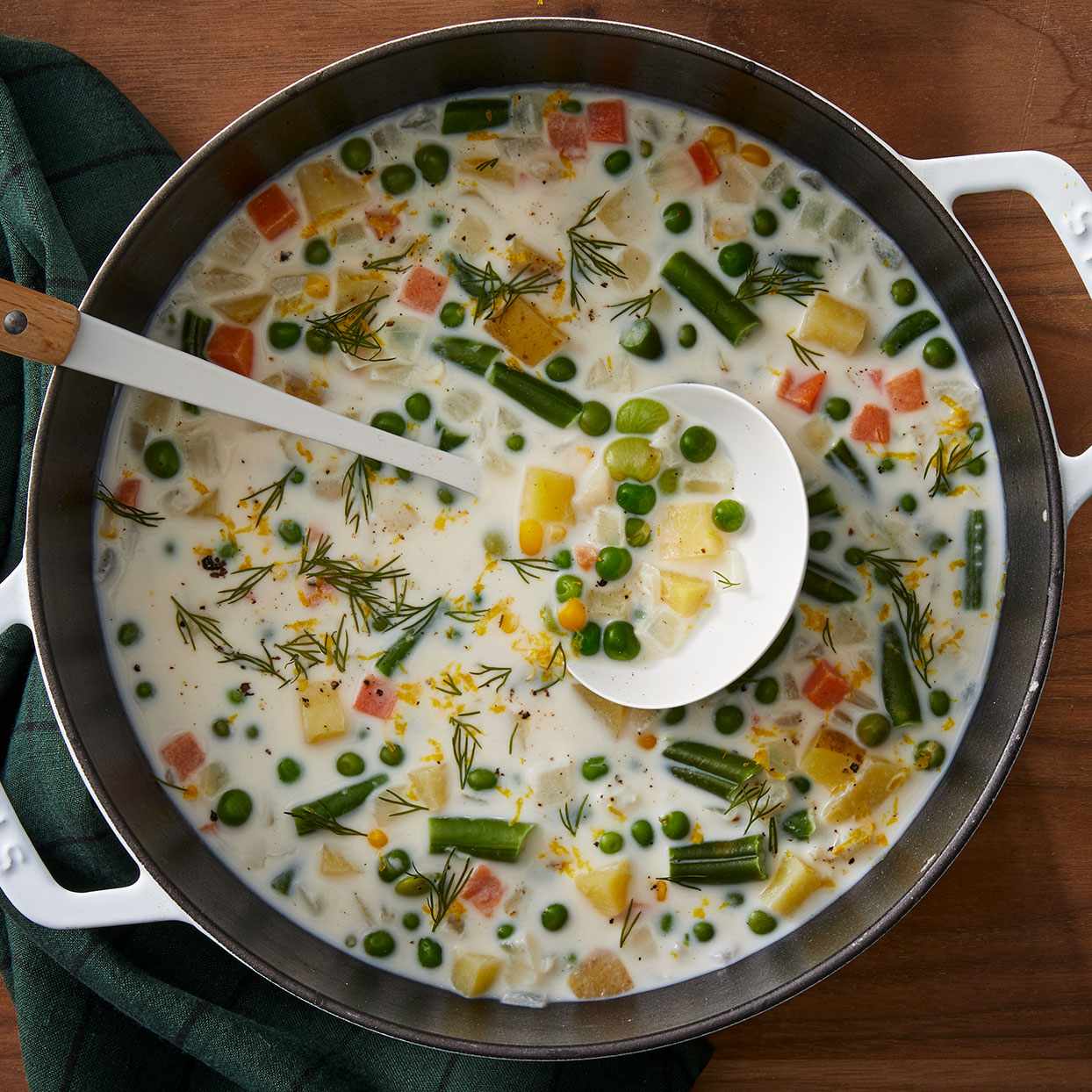 Sopa de verduras cremosa